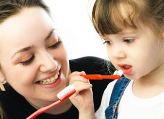 Teaching Kids to Brush Their Teeth - Sachi Shiksha