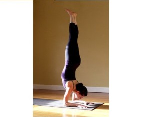 5 Min Yoga for Stronger Arms - Sachi Shiksha