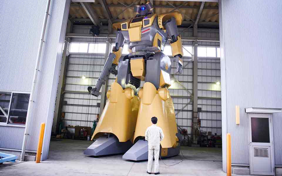Largest Humanoid Vehicle - 27 feet, 9 inches Tall, 14 feet long, and 13 feet, 1 inch wide - Sachi Shiksha