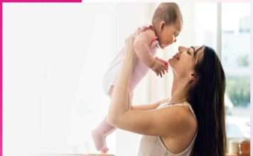 Magic Touch of Mother`s Hand Mother -sachi shiksha