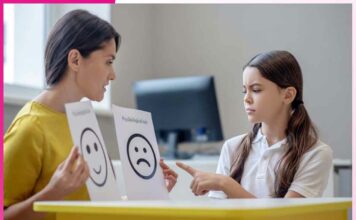 Raising Emotionally Intelligent Teens in 2025