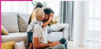 Stay-at-Home Parents and Modern Loneliness