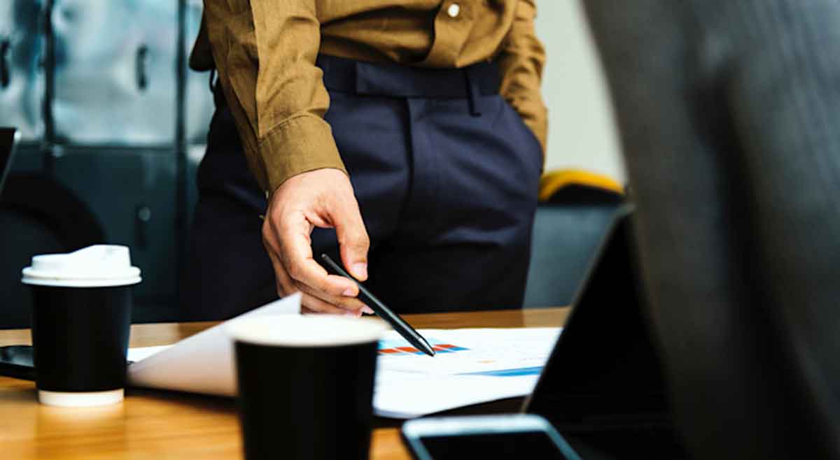 Invisible Forces That Shape Decisions 1 Decisions